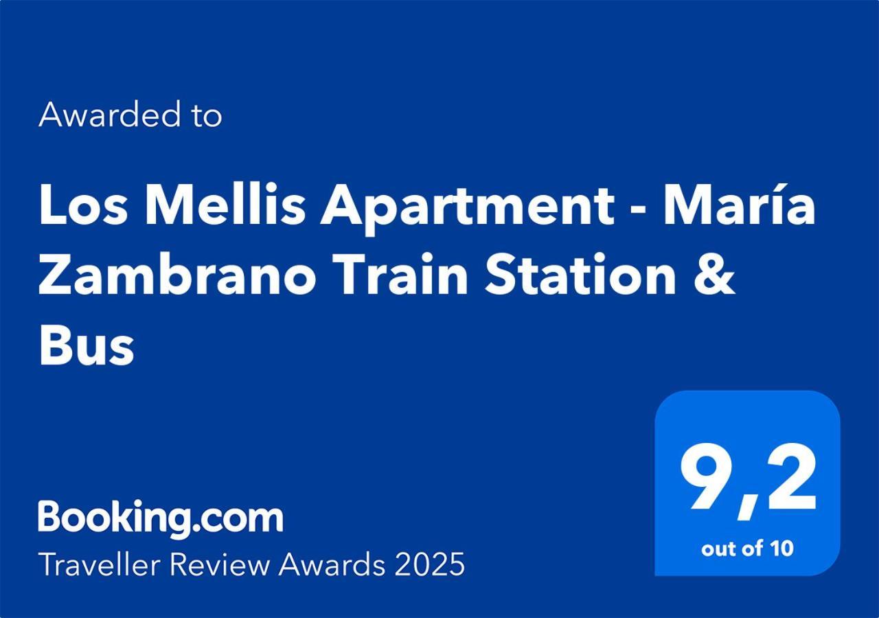 Los Mellis - Maria Zambrano Estacion De Tren & Bus Málaga Dış mekan fotoğraf
